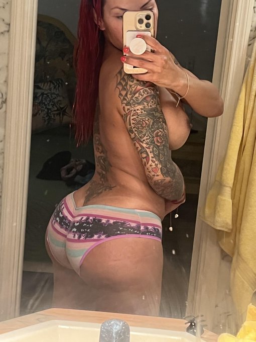 I'm on my way to remove my panty, baby. Do you want to help? 😈🔥🔥 https://t.co/N5Oel8IB7d
