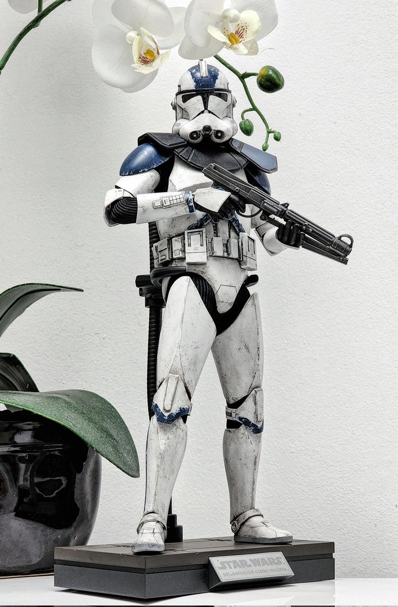 LakeModels's tweet photo. Custom Hot Toys 1/6 Clone Commander Seas 📸📍.

#StarWars #RevengeOfTheSith #Episode3 #HotToys #HotToysCollectibles #HotToysFigure #HotToysCollector #Sideshow #SixthScale #501st #CloneTrooper #Clone #501stBattalion #CloneWars #customfigure #customclonetrooper #figureflexfriday https://t.co/LzbPm0vgKr