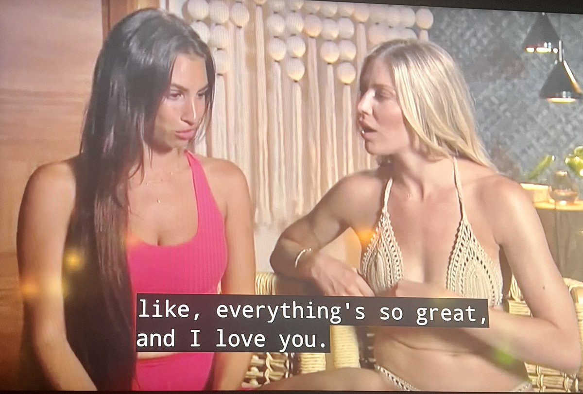 sad_oat's tweet photo. why was this my favorite moment of the season 😭 #BachelorInParadise https://t.co/MYy9E8GR34