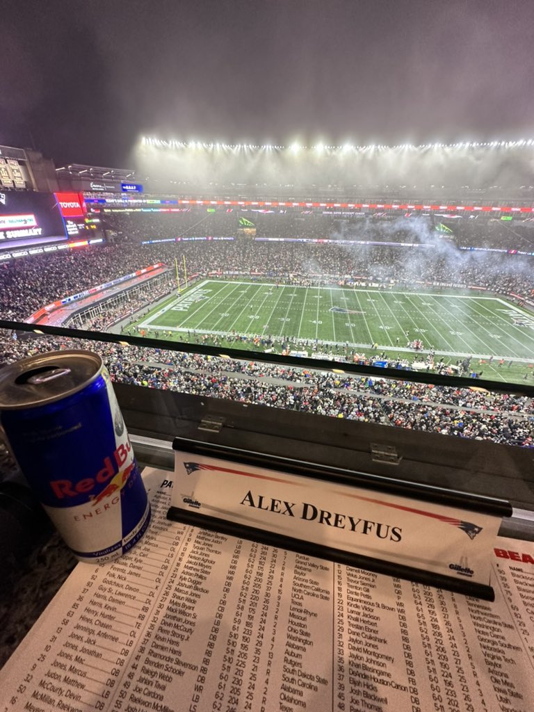 My first NFL game. @Patriots vs @ChicagoBears - 2 @socios @SociosUSA partenered teams.