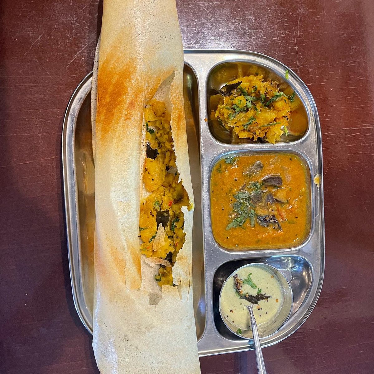 Mehmansaraye's tweet photo. Today’s Tuesday Special menu 25October 2022 #Beef_Paya ,#Tawa_Chicken_Karai, #スペシャルメニュー😀#マサラドサ🇮🇳😋🇵🇰#Mehman_Saraye_Restaurant Chiba Ken Noda shi Higashikananoi 1070-2📞04-7115-3497🇵🇰#パキスタン家庭料理 Pakistani Sweet also available #Barfi 💕#Laddu 😋 https://t.co/17hX3xE3Li