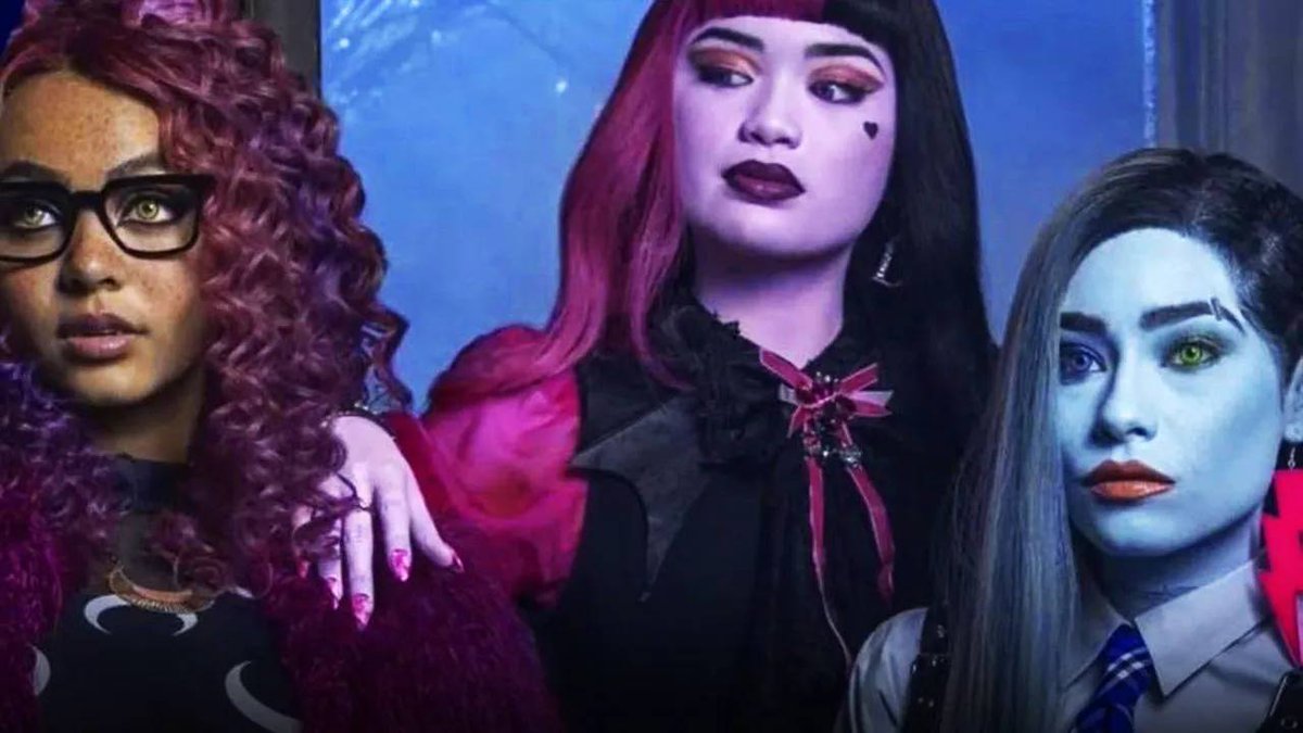 Resenhando's tweet photo. Filmes juvenis agradam bastante quando bem executados -ainda que os efeitos visuais não sejam de tirar o chapéu. Eis que a #Nickelodeon apresenta na Paramount +, antes do Halloween de 2022, o telefilme "Monster High: O Filme".
https://t.co/HdSJPdhOhf #MonsterHighOfilme https://t.co/K86qr8SaPF