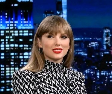dailyIouaylor's tweet photo. https://t.co/T8fhwwqQbb