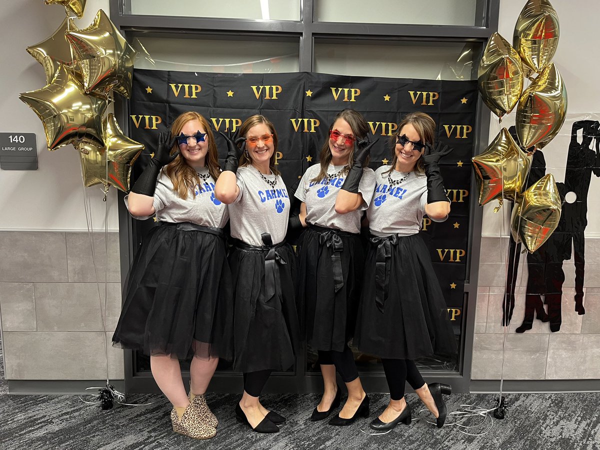 Holly Adams tweet media