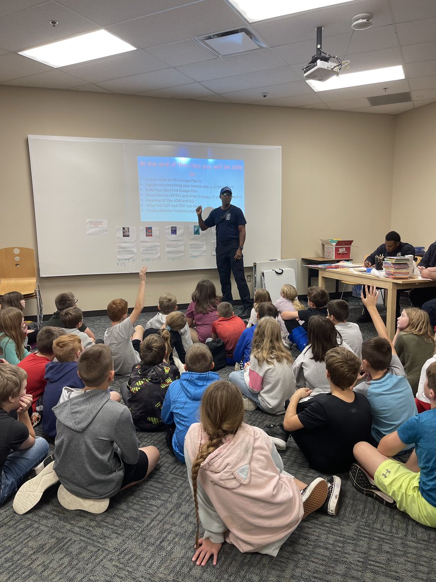 Lone Jack Elementary tweet media