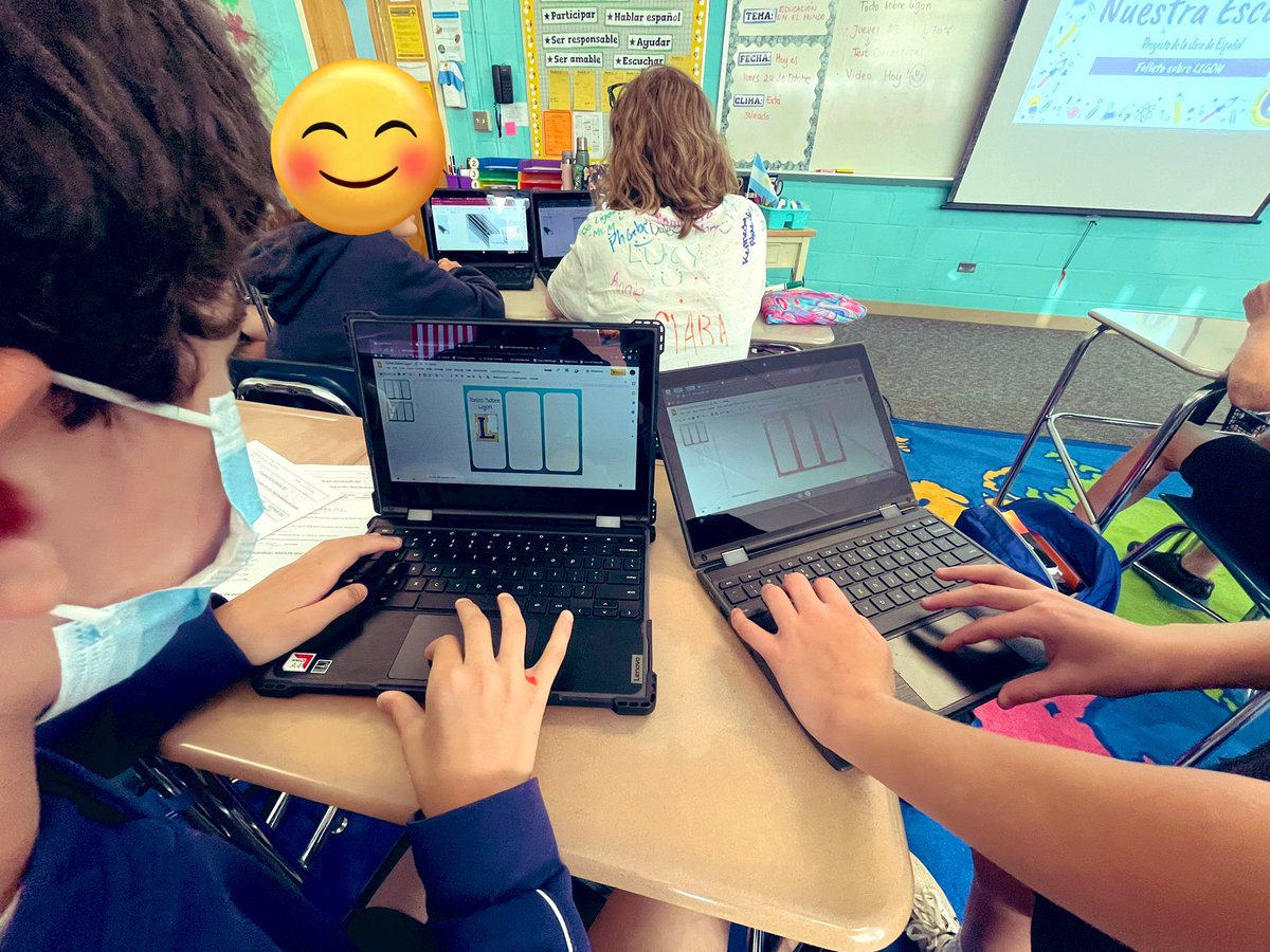 ceci_camarero's tweet photo. As part of our #GlobalLeaders project “Educación en el Mundo”, students @ligonmiddle are creating brochures about our school🤩They will be used in the electives open house and in magnet tours! #SDGs @ParticipateLrng @Ms_Ana_Herrera @misssolesbee @mister_equality #UnitingOurWorld https://t.co/jUNQKTeb0g