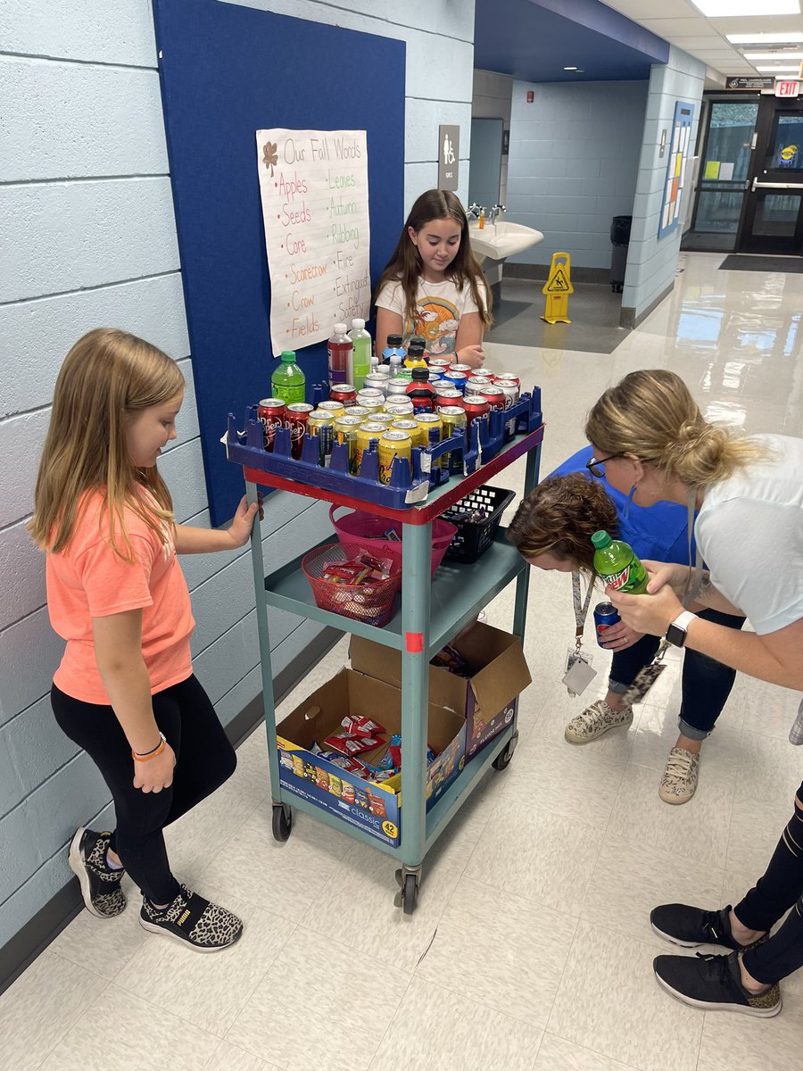 Lone Jack Elementary tweet media