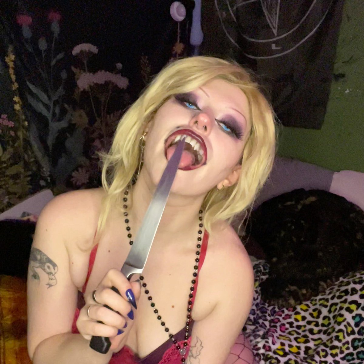 RICONNAI$$ANCE tweet media