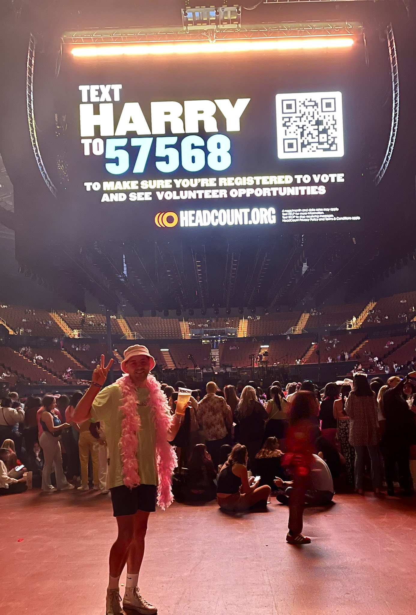 brodie on Twitter "Spending my last night in the USA in the pit of