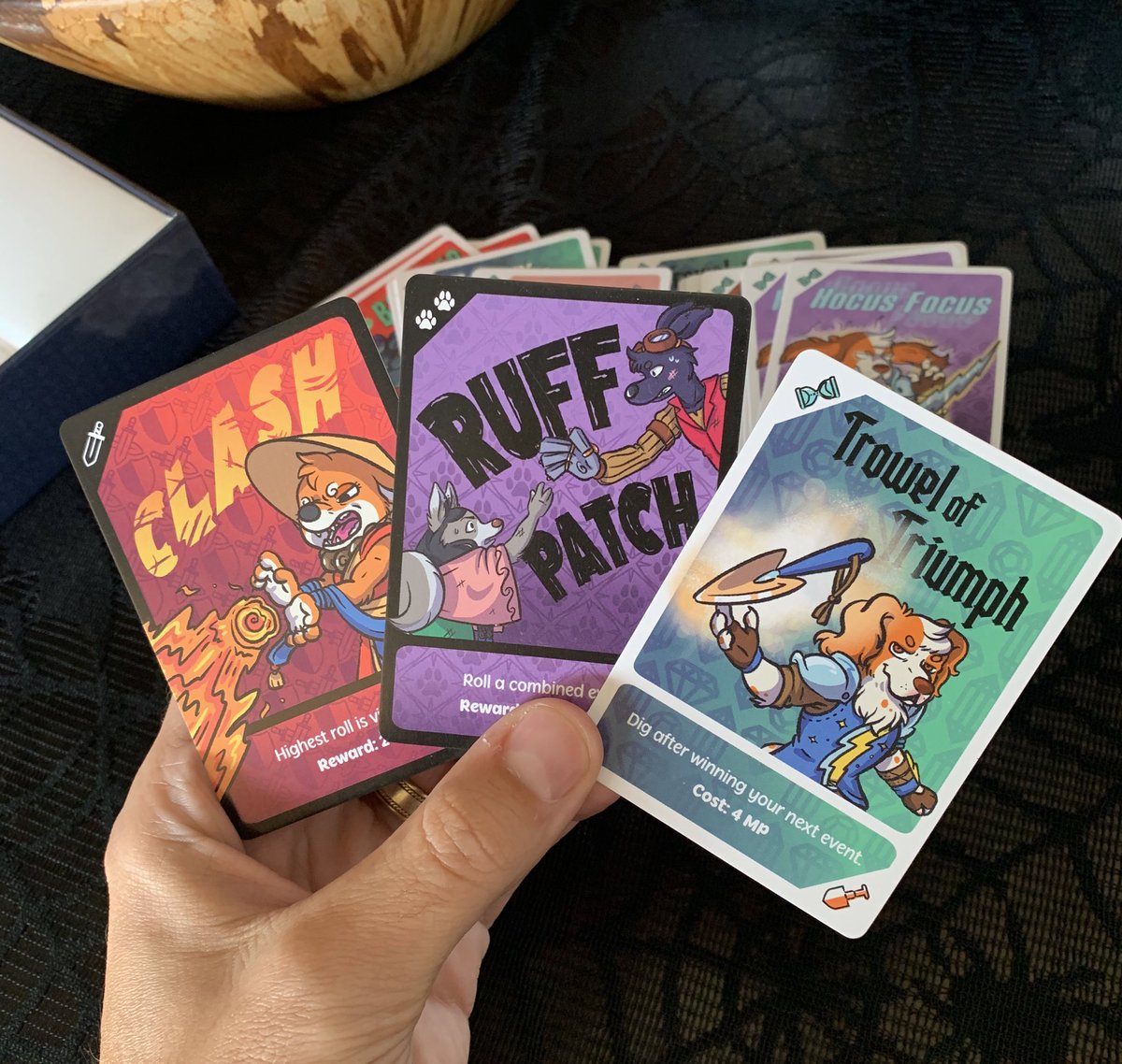 PeculiarTiffany's tweet photo. Hey there! I'm Tiff, a UX +UI designer &amp; illustrator that loves to learn. Bold design, accessibility, and fun, intuitive interfaces are my main focus right now. ✌️😎 I also love video games &amp; drawing magical pups.
✨https://t.co/mM5jpRvYQt✨ https://t.co/TPDC4ifGay