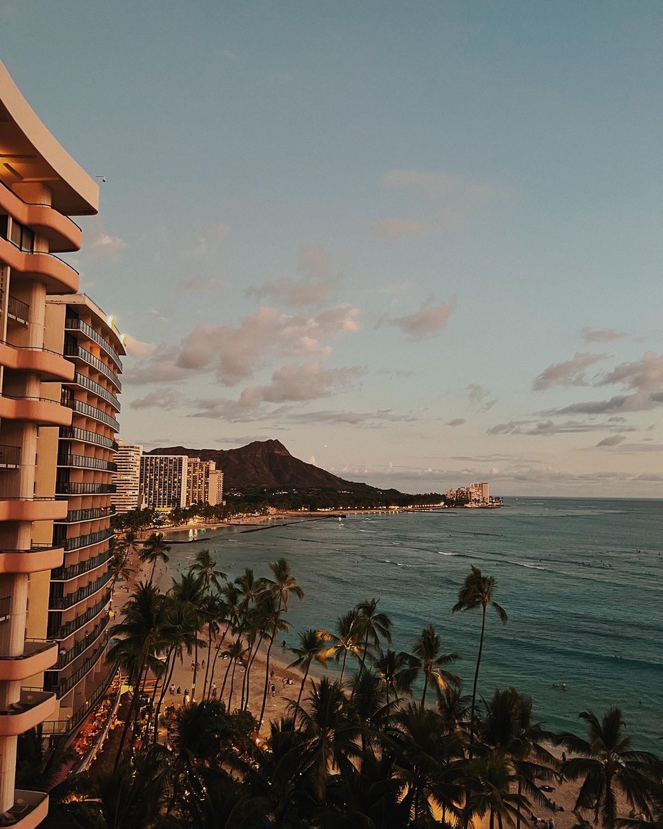 connormcdonough's tweet photo. Always wanted to go to Hawaii and it lived up to every expectation I had for it https://t.co/hiaI4rUb1H