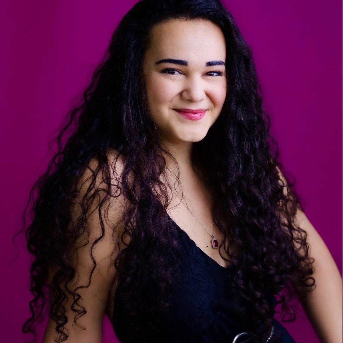 Merola Opera Program (@merolaopera) on Twitter photo 🤩Merola Mezzos Represent!🤩
Congratulations to <a href="/chungyac/">Alice Chung</a> (‘17 and ‘19) for winning the Tito Capobianco Memorial Award and to <a href="/Maggie_Renee/">MaggieReneeMusic</a> (‘22) for winning the Emerging Artist Award at the Opera Index, Inc. Competition! 🏆
#Competition #Merola #Mezzo #Opera #Fall #Music #NYC 🤩Merola Mezzos Represent!🤩
Congratulations to <a href="/chungyac/">Alice Chung</a> (‘17 and ‘19) for winning the Tito Capobianco Memorial Award and to <a href="/Maggie_Renee/">MaggieReneeMusic</a> (‘22) for winning the Emerging Artist Award at the Opera Index, Inc. Competition! 🏆
#Competition #Merola #Mezzo #Opera #Fall #Music #NYC