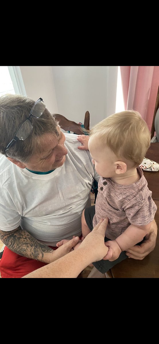 ItsLeannTho's tweet photo. Forever my angel 👼🏼 

God I didn’t know my heart could handle so much pain… I just want my damn daddy back 💔😭 https://t.co/lcsHoOptsl