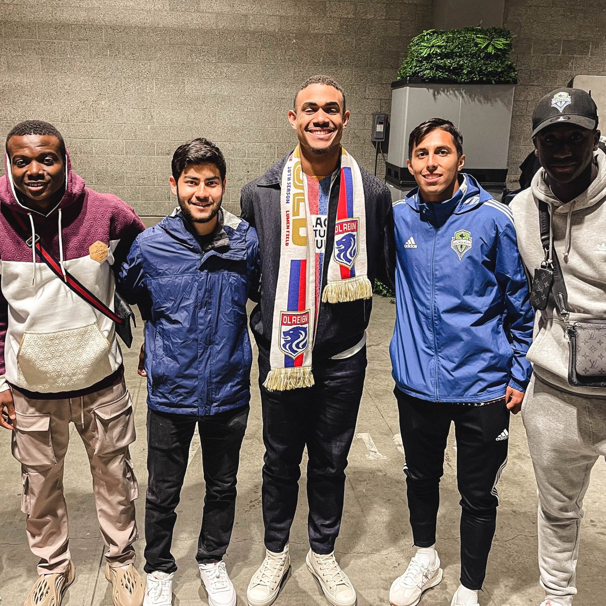 Seattle Sounders FC on X: The collab of the year. 💙 Nouhou, Dylan, Danny  & AB were spotted with Mariners star Julio Rodríguez at the @OlReign  match on Sunday!  / X
