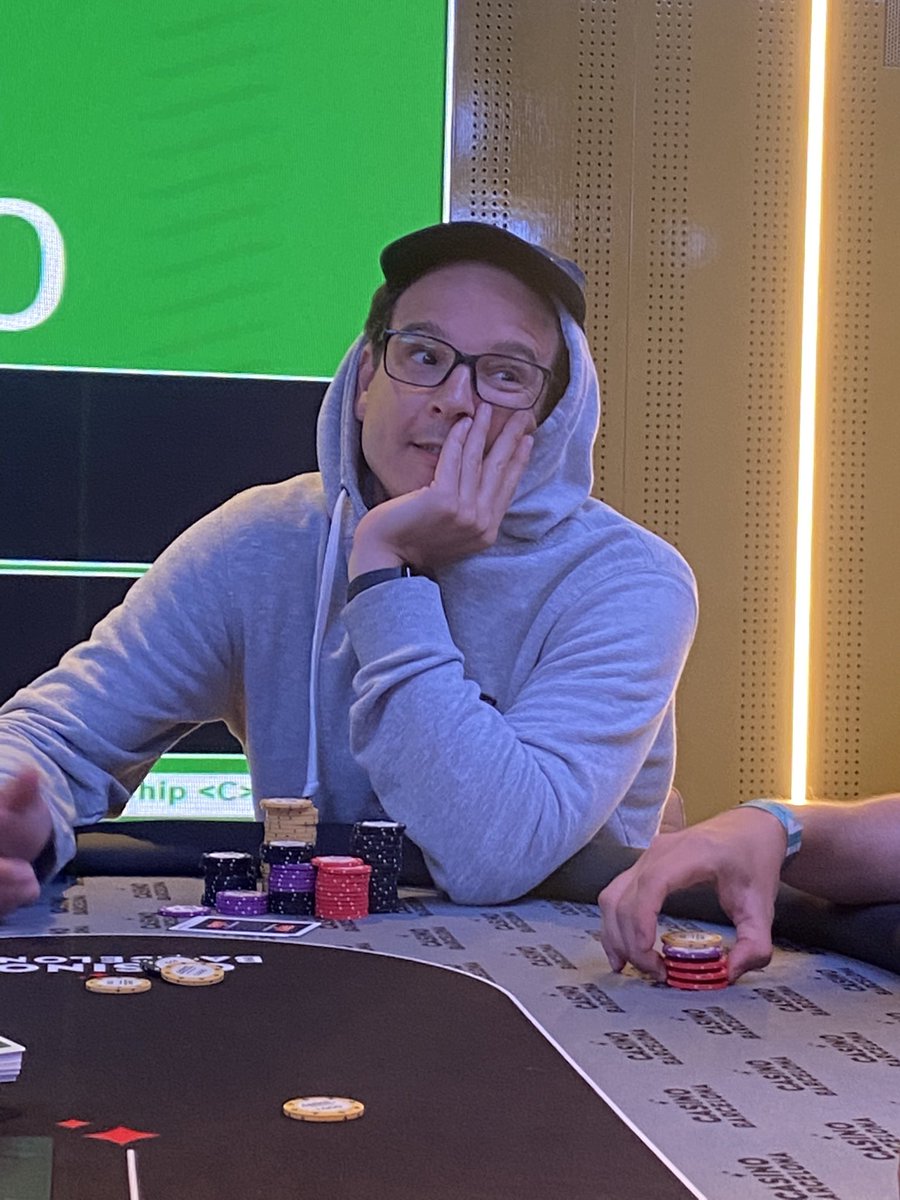 Añadetunombre tweet media