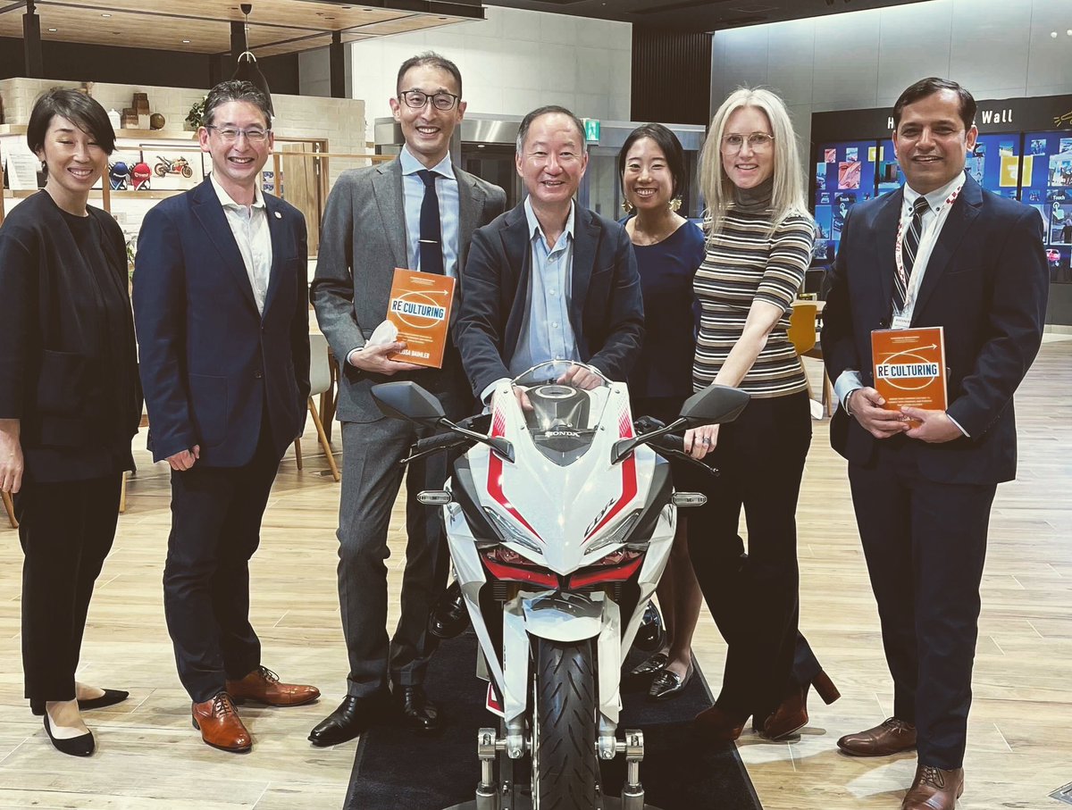 I 🧡spending time w/ customers &amp; our global teams <a href="/udemy/">Udemy</a> -We met w/ <a href="/Honda/">Honda</a> where we didn't just get to look at their cars &amp; motorcycles (!)we also had a discussion about culture and leadership. We presented on ReCulturing (組織文化の醸成) and Reskilling at <a href="/NikkeiAsia/">Nikkei Asia</a> conference