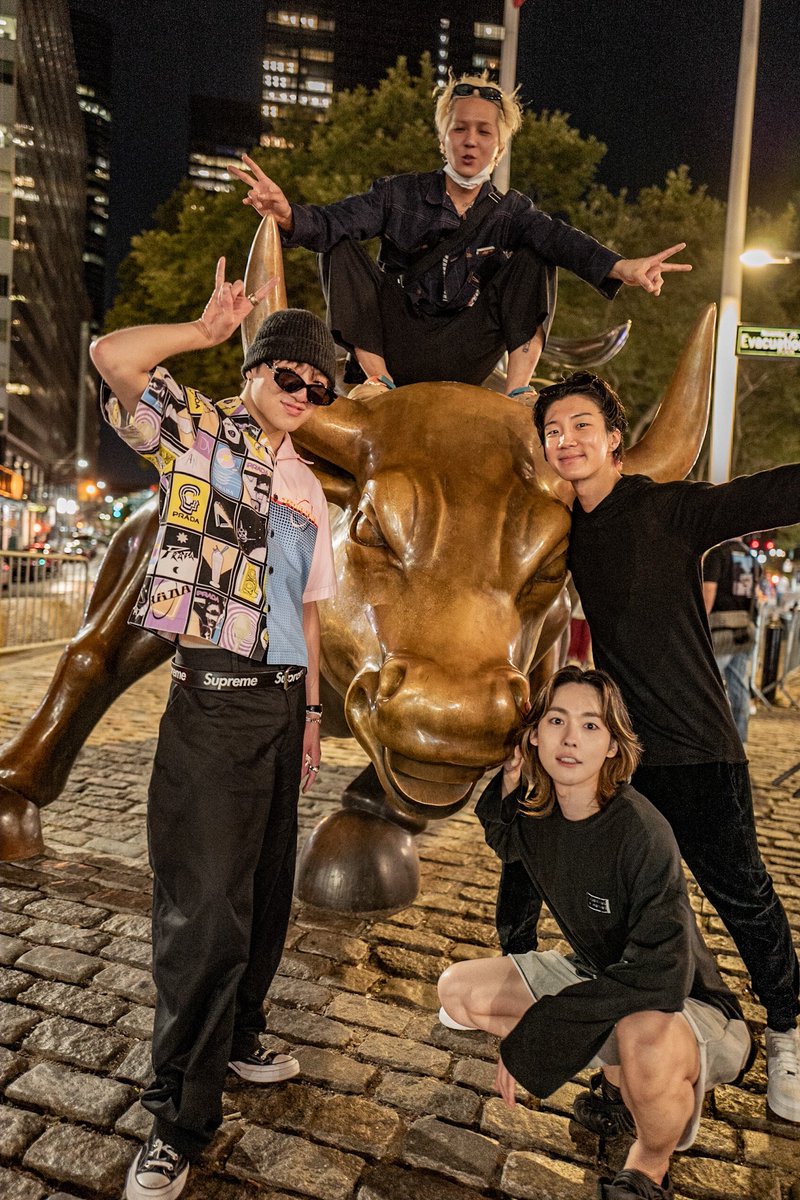 SecretGardenDBB's tweet photo. Yoon Weverse post

"While it's 9th year anniv, dropping this NewYork photos that I have saved"

#위너는_9년째_패밀리
#9YearsAtoWINNER
#위너 #이승훈 #강승윤 #김진우 #송민호 #Winner #KangSeungyoon #LeeSeunghoon #SongMino #KimJinu https://t.co/k3jGzVtR0C