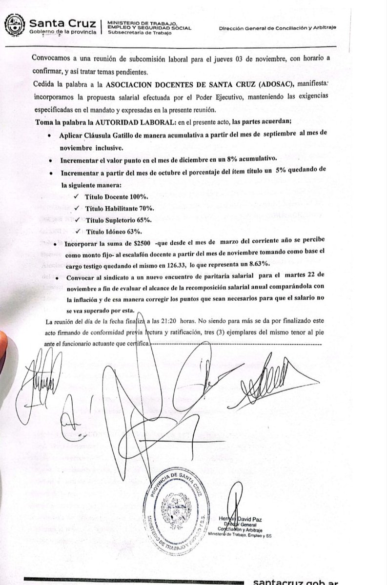 adosacP's tweet photo. ⚠️Paro por 72 hs ⚠️ https://t.co/Okr2gng1J9