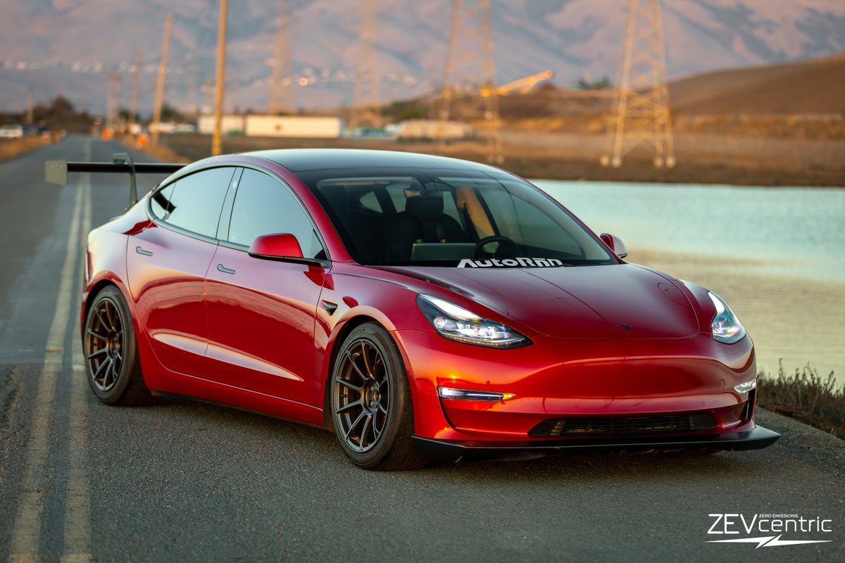 DBurkland's tweet photo. A few weeks later I returned to the Bay Area and had a hard time believing the Model 3 pictured below was mine! Not only was the car professionally detailed, the new Aspira Forged AF-10 Wheels + Goodyear F1 SC3Rs looked incredible! Fitment was top notch thanks to #rishiespec! https://t.co/M0mSgagqEL