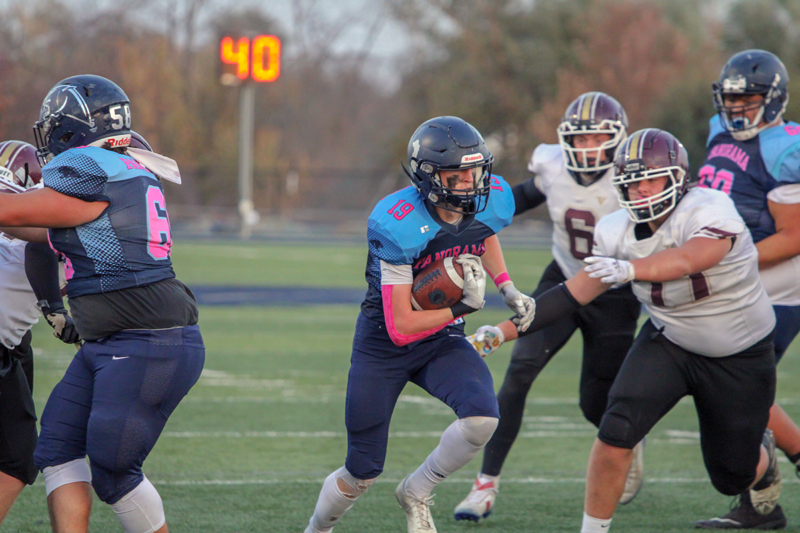 Panorama rumbles to season-ending win over Davis County
theperrynews.com/panthers-corra…
#theperrynews.com #wetellitall #bestpanoramasportscoverage
<a href="/PanoramaPride/">Panorama Panthers</a> <a href="/PanoramaFB/">Panorama Football</a>