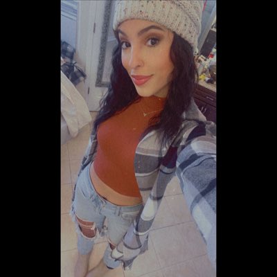 JadaLeScha's tweet photo. #NewProfilePic https://t.co/P3FKU5DCkH
