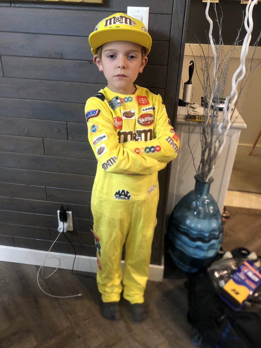 Dawn_Y12's tweet photo. 1st #NASCAR race last weekend @LVMS and now this is the costume of choice! Had to chuckle when he asked if he could stand like the driver does on his hauler and frown like he always does!! @KyleBusch looks like you need to start smiling more! https://t.co/lmo2J9Ikmt