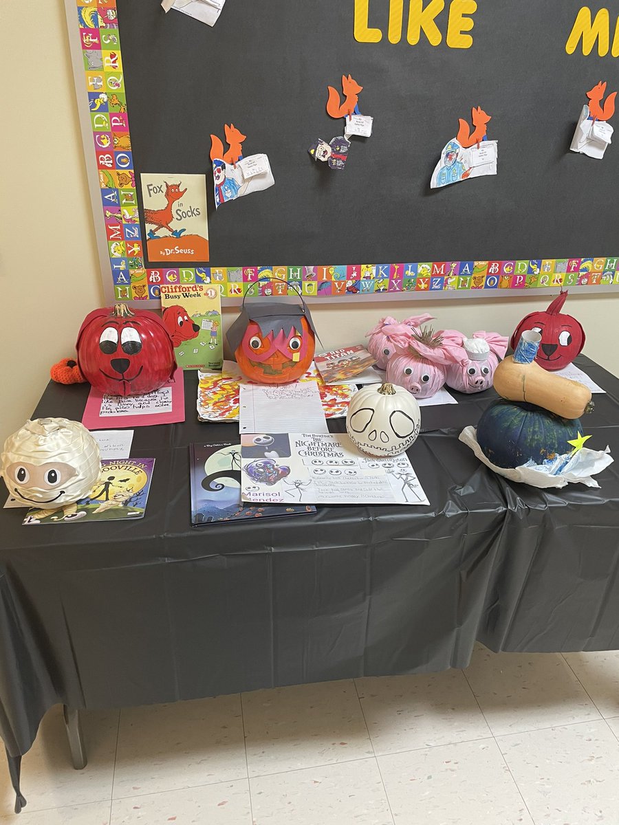Love these book character pumpkins in 1st grade! 🎃📙🧡