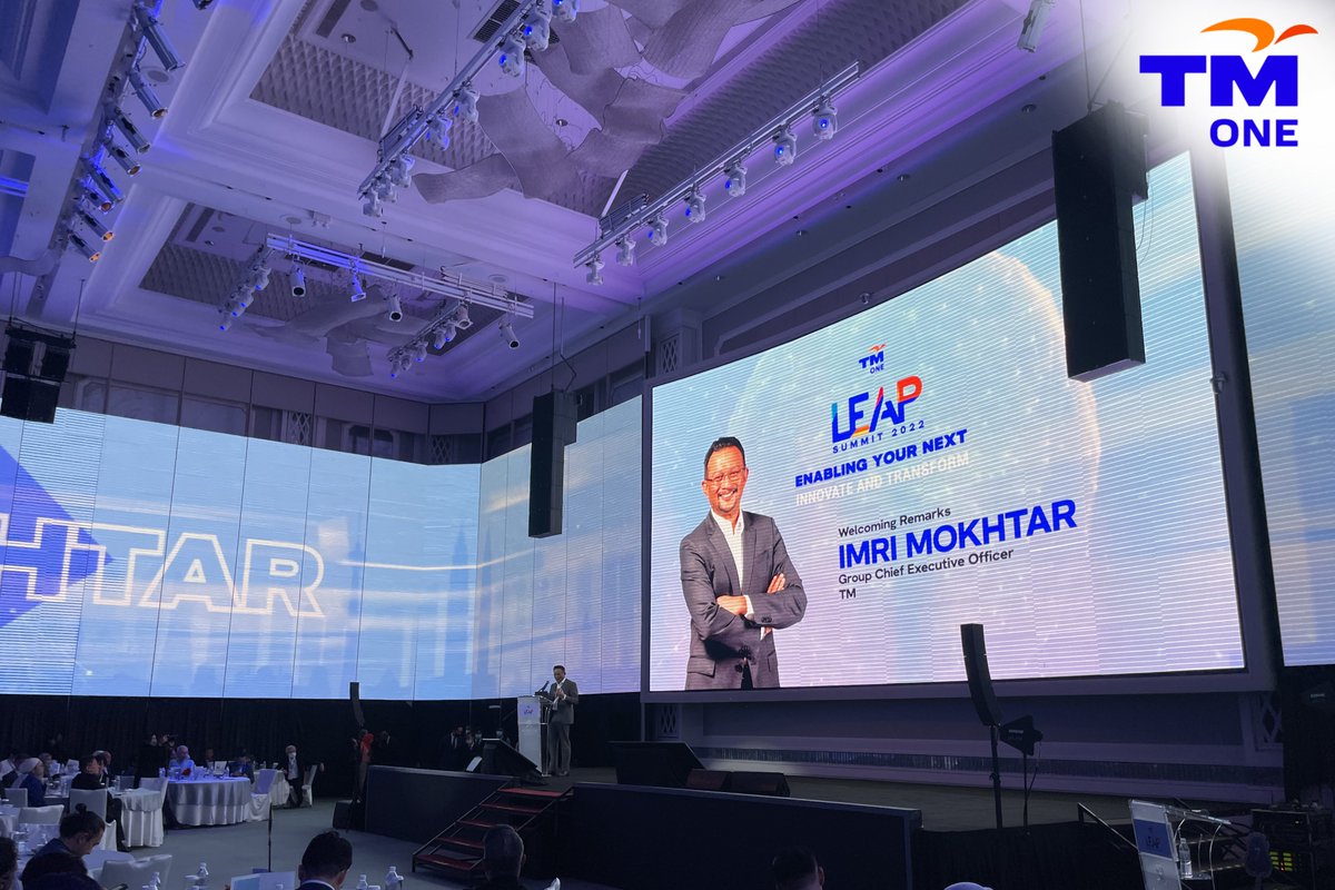TM_One's tweet photo. We kickstart the LEAP Summit 2022 with welcoming remarks from the Group Chief Executive of TM, Imri Mokhtar. He emphasised the readiness of TM to be the trusted partner on WHAT'S NEXT in businesses' digital transformation journey.
#TMOne #LEAPSummit2022 #LEAPSummitTMOne https://t.co/cZpVT7pdrX