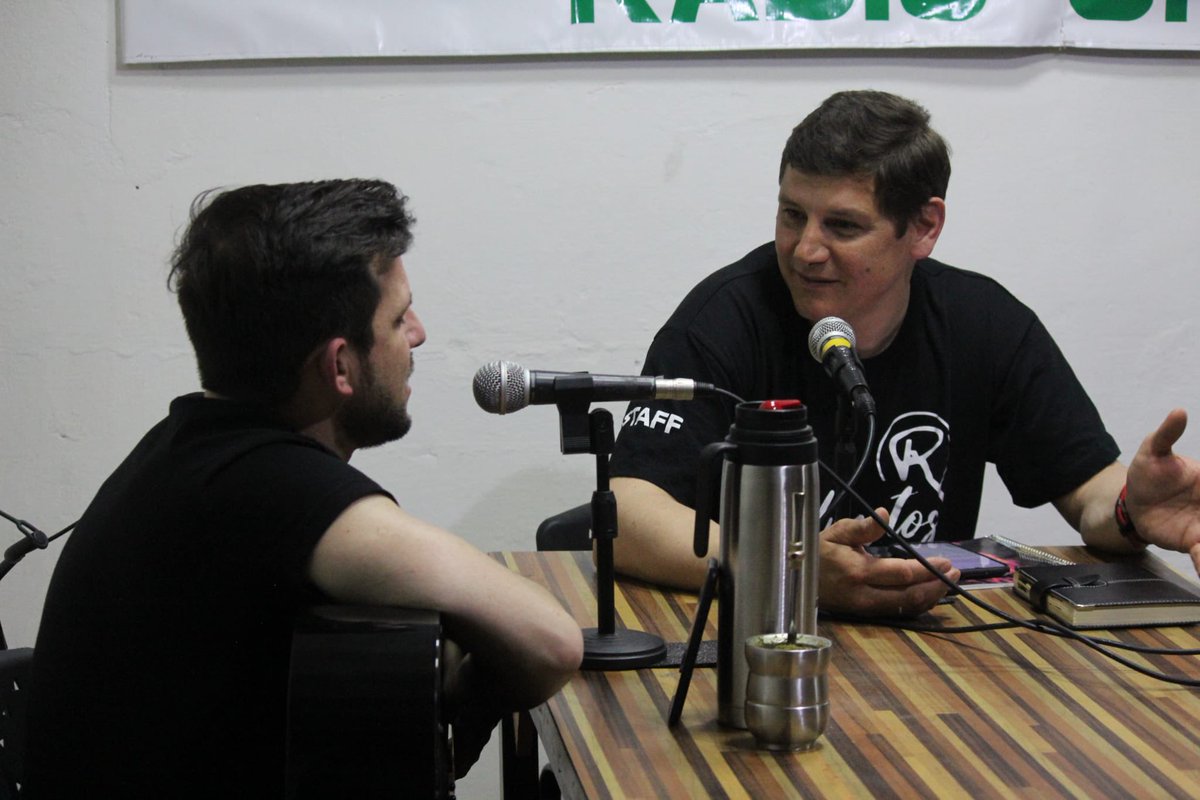 pablomachadook's tweet photo. Entrevista en el #programa #vamoarriba #radio #neftali #programon #fm 📻⏺ https://t.co/FHnJHb2QXn