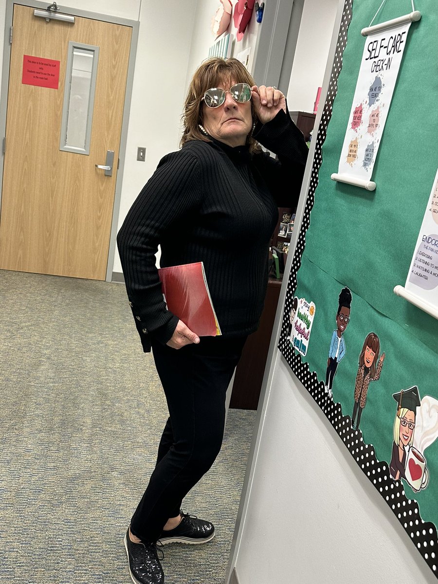 “Drugs Cant Find “Me”me”! #CelebratingRedRibbonWeek <a href="/rachellaytonbr1/">rachel.layton@bryanisd.org</a> <a href="/BryanISD/">Bryan ISD</a>