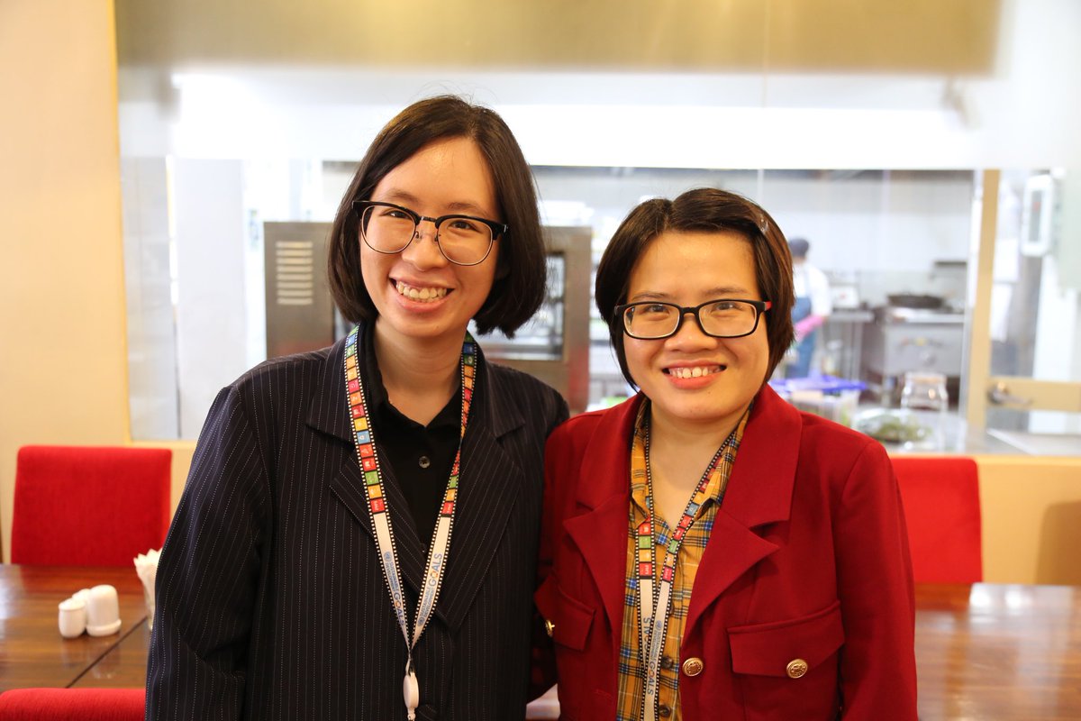 They are our precious newest and youngest staff⁩! They are #Vietnamese UNVs supported by 🇦🇺 on gender-based violence and 🇸🇪 on people with disability. Welcome to ⁦<a href="/unfpa_vietnam/">UNFPA Viet Nam</a>⁩ and thanks for young and innovative energy!! ⁦<a href="/AusAmbVN/">Gillian Bird 🇦🇺</a>⁩ ⁦@SwedeninVN⁩