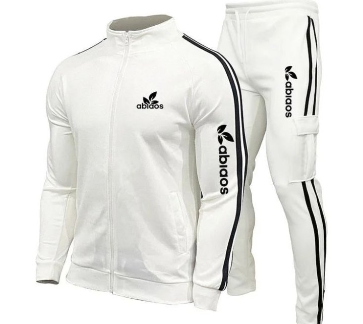 CustomClothin18's tweet image. 