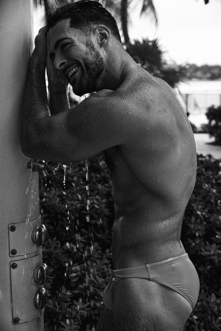 Use your smile to change the world ❤️🌎but don&rsquo;t let the world change your smile🫶 https://t.co/2lXyOG