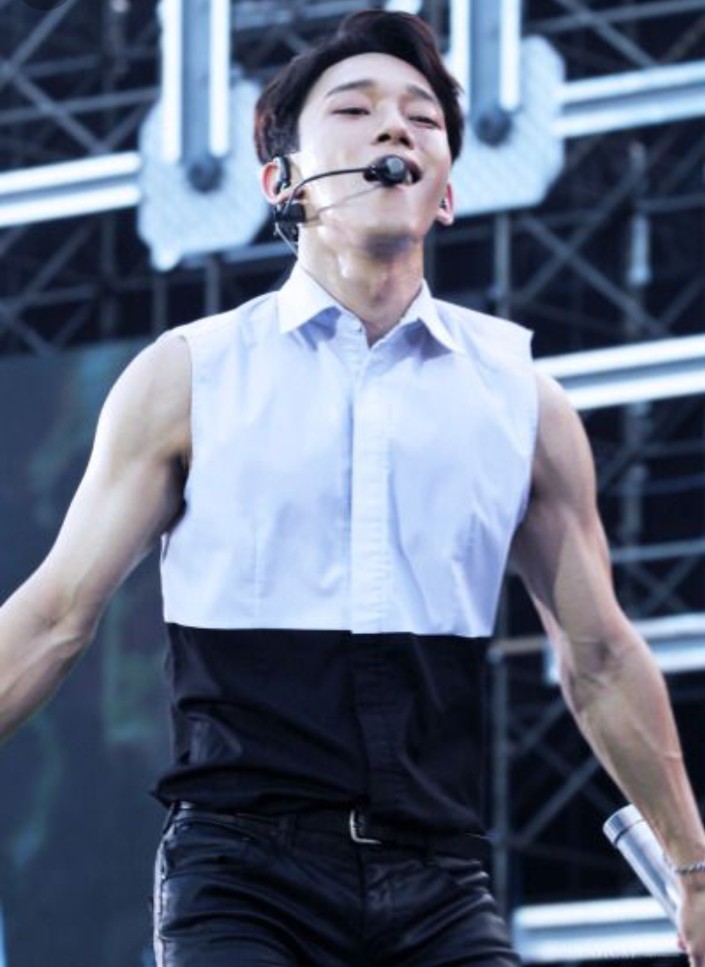 cottonO2_erni's tweet photo. I prefer sleeveless Jongdae? Coz Malaysia's weather is always warm. hehehe
Chen Last Scene Teaser
#ChenScene2 #첸 #CHEN #종대 #CHEN_사라지고있어 #CHEN_사라지고있어_LastScene
@weareoneEXO https://t.co/yz3V98YqMP