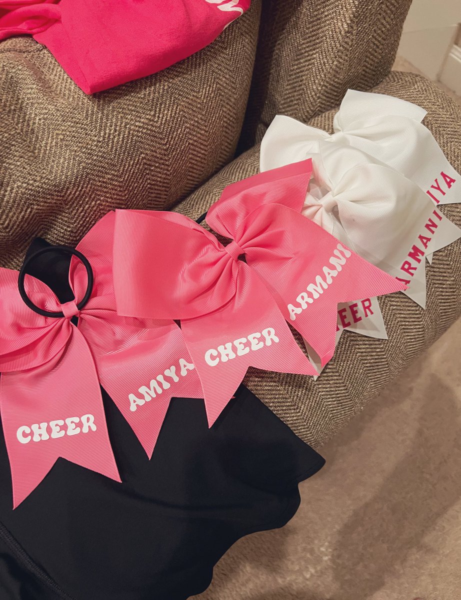 We had a great time at @wunderlich_cheer mini cheer clinic. We are ready to perform at tomorrow’s football game! Go WILDCATS! 🐾