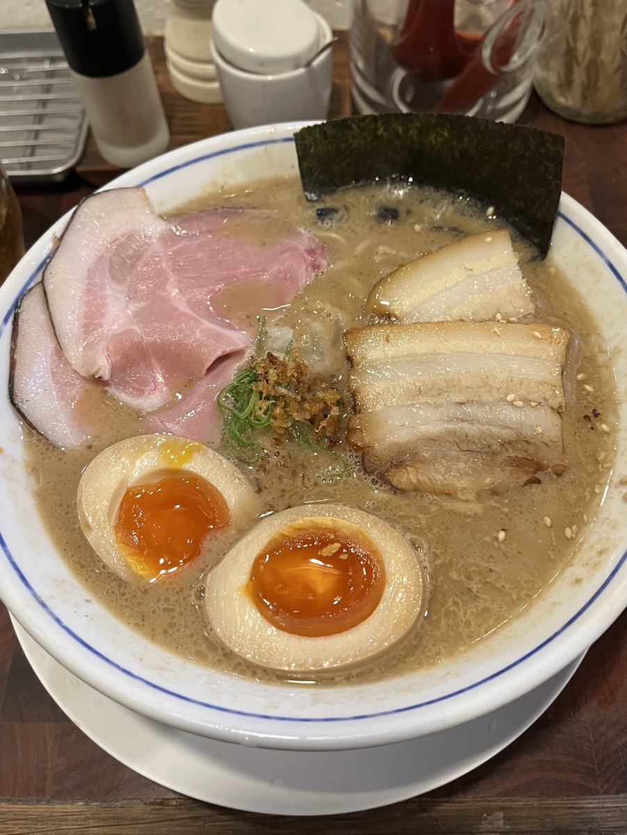TY17713019's tweet photo. 麺や庄の 特製らーめん✨😋✨ https://t.co/SXFreMcTJo