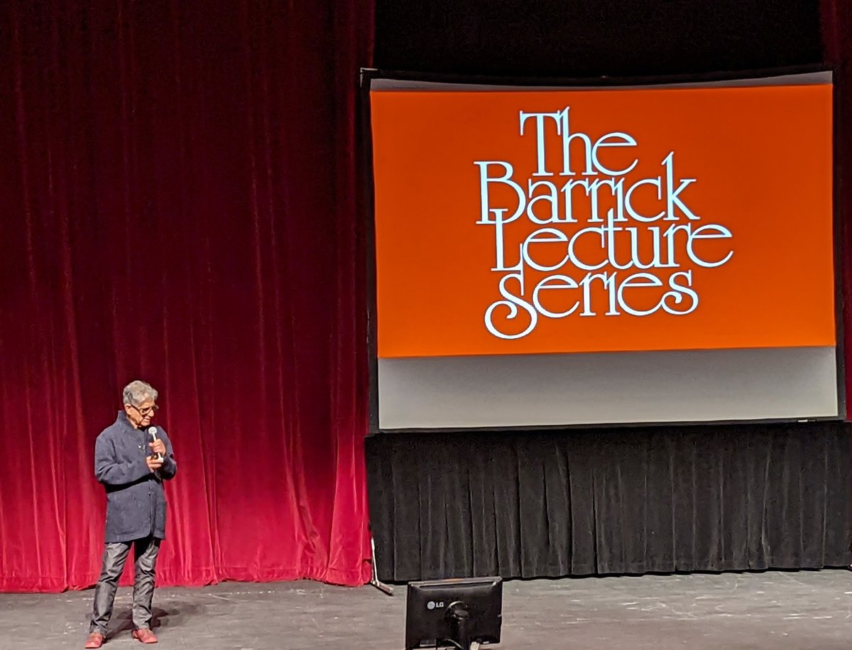 NirmalaLekhak's tweet photo. "Love is the highest form of healing" @DeepakChopra @unlv #TheBarrickLectureSeries https://t.co/O2sajvz7JS