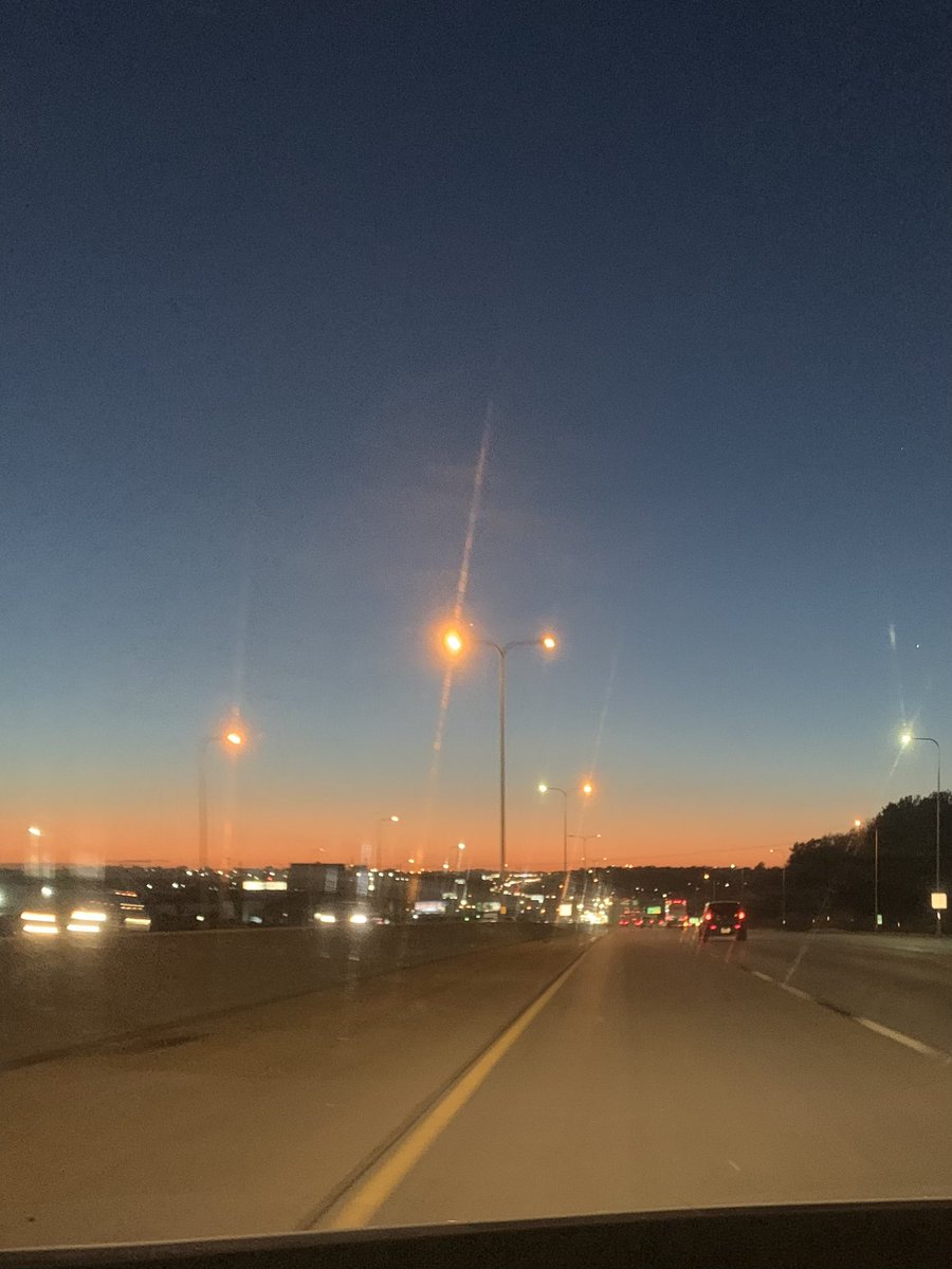 alecazam4's tweet photo. @jonstamm i took this one earlier tonight and i felt the same thing https://t.co/J8pPt3GdQF