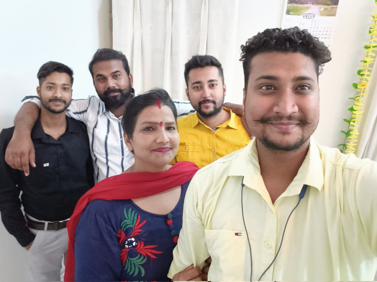 Rithikdattera's tweet photo. Happy diwali to everyone ❤️@mrdattera https://t.co/Jaa1Uk50n0