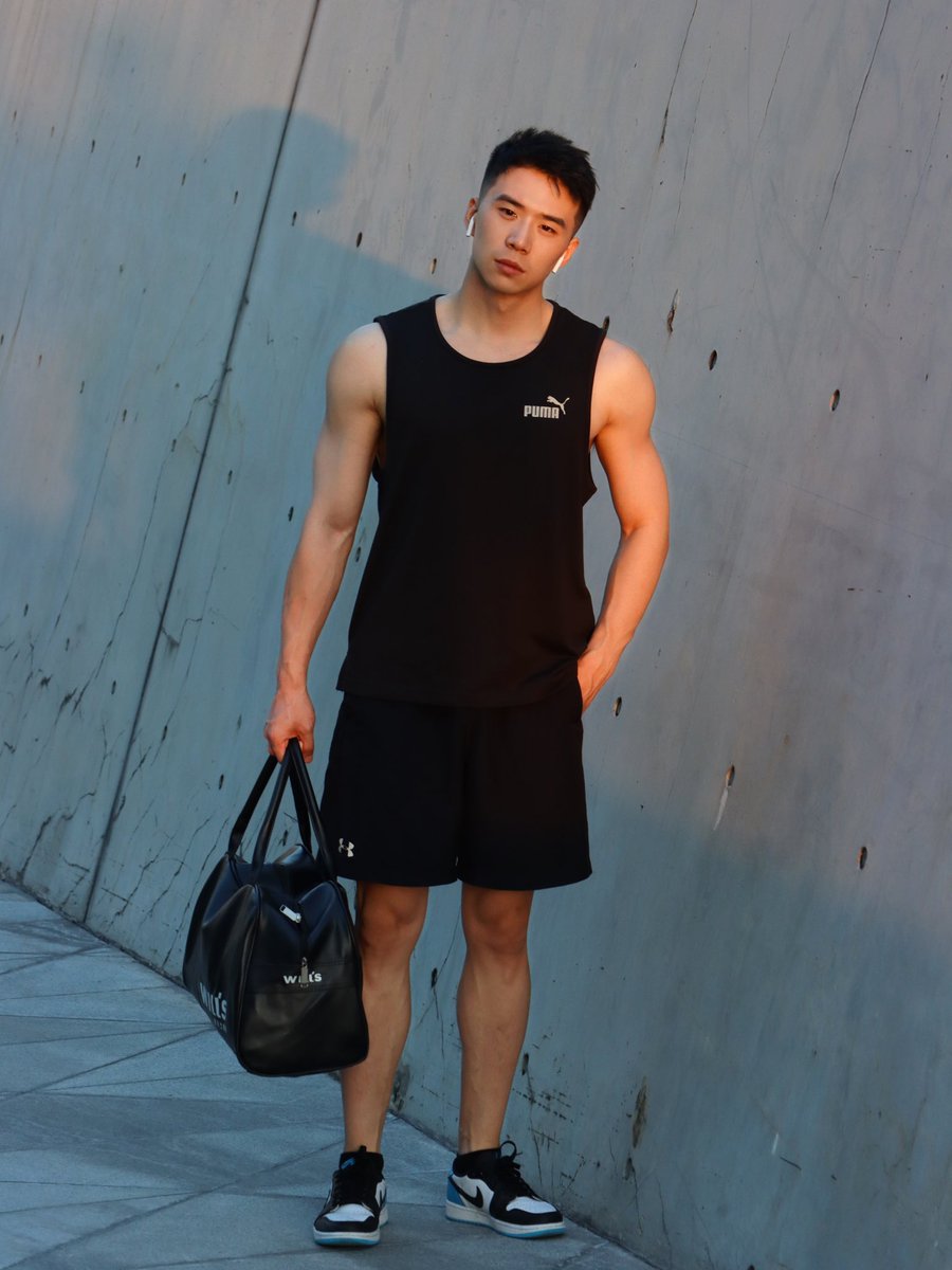 Lyon1069's tweet image. 又来成都辣屁眼了