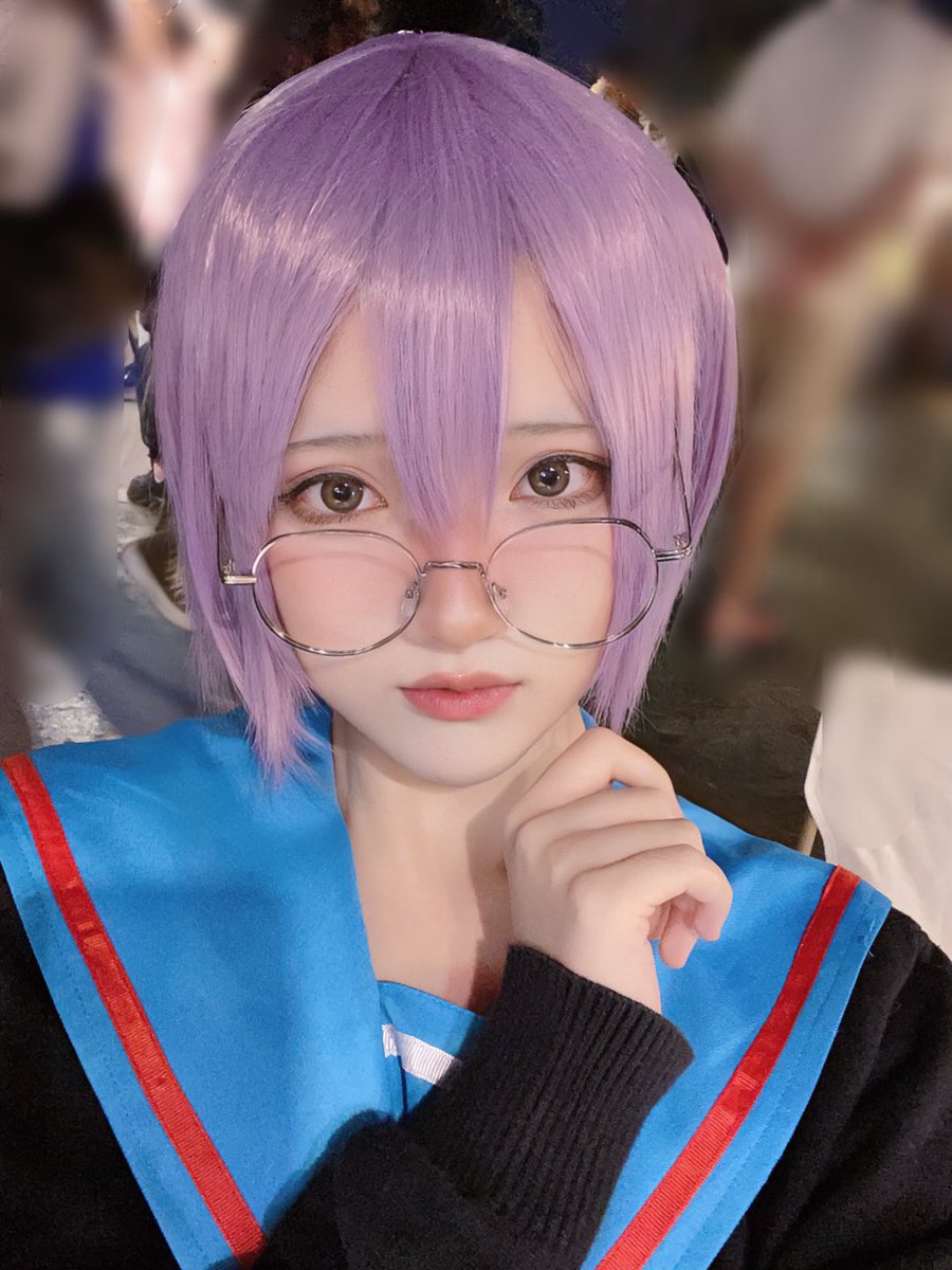長門有希ちゃんの消失 のコスプレ作品 (2 件) - Twoucan