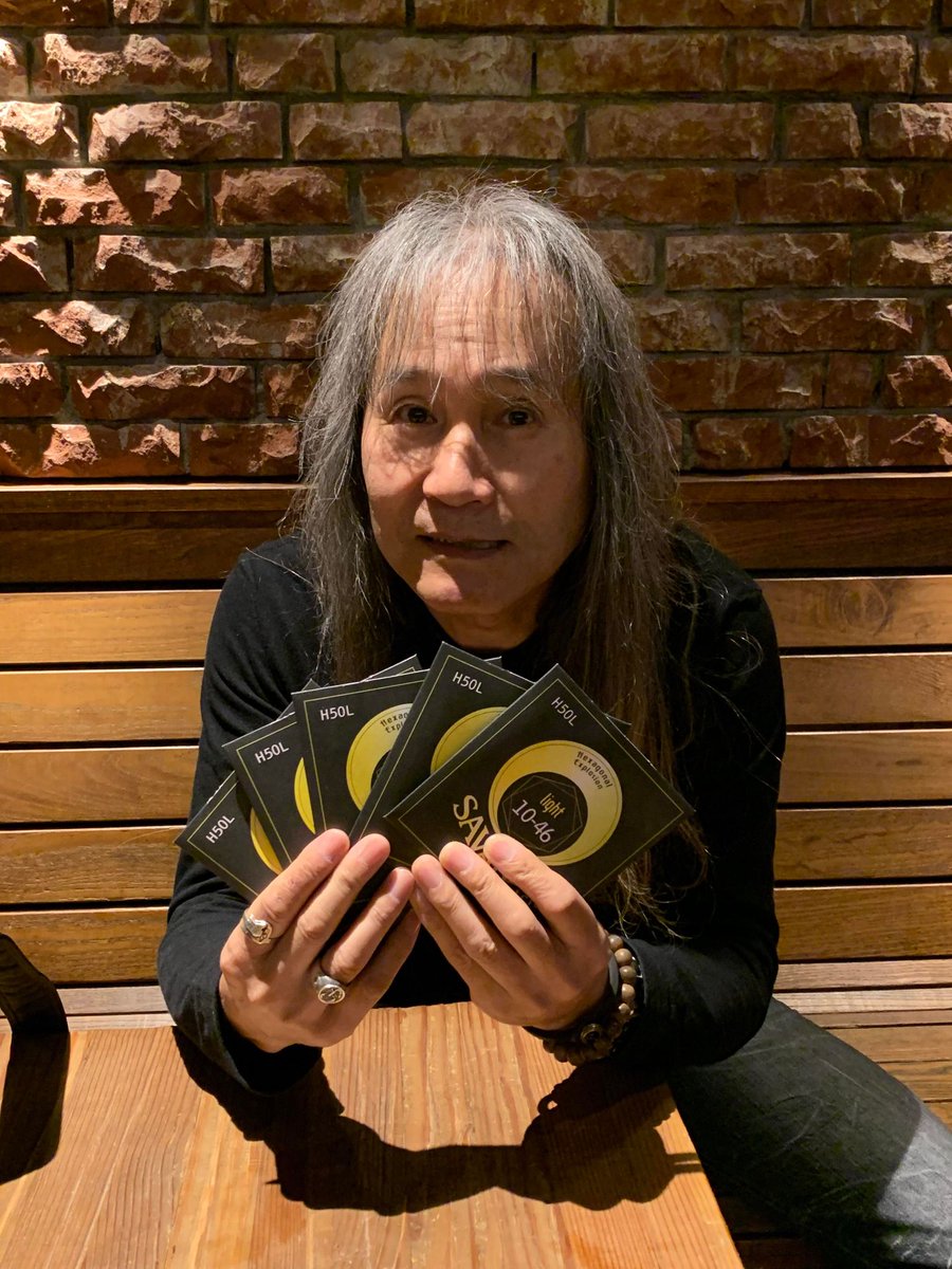 ARIA_GUITAR's tweet photo. Savarez Electric Artist
本日はAce Nakayaさんの
AZTのライブにお邪魔しております。
aceさんはACE STRAPも愛用頂いております。
#ACENAKAYA #ACESTRAP
#savarez #savarezelectric #サバレス #サバレスエレキ https://t.co/jZefxkEAI8