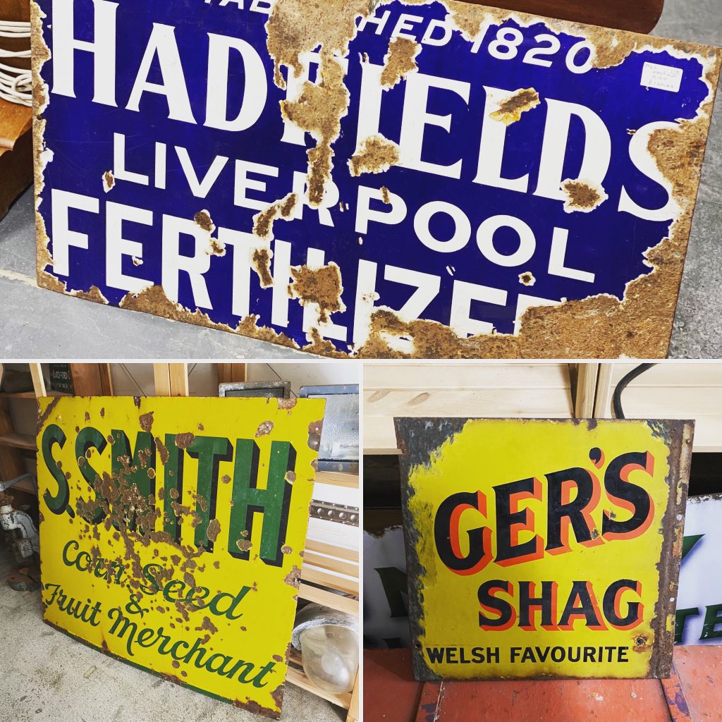 astraantiques's tweet photo. Don’t forget to visit our new area in the reclamation yard here at Astra,there are enamel signs,lighting antique doors and you might recognise a few famous faces in there. #astraantiquescentre #hemswell #lincolnshire #enamelsigns #vintagelighting #firesurrounds #pinedoors https://t.co/kCHrQQpWXx