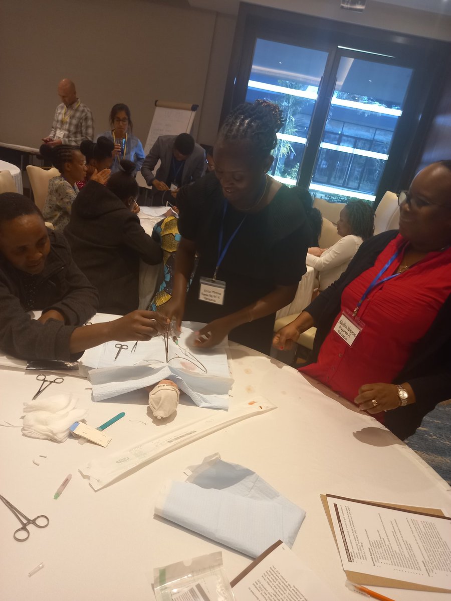 Hands on skills at ALMC Tinny Feets Big Steps neonatology conference, insertion of umbilical vein catheter. We aim to keep the babies warm, help them to breath, grow and fight infections..#Neonatology
#EveryBabyCounts
#LeaveNoChildBehind