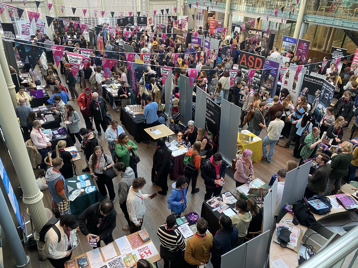 Busy now at  #TheatreCraft <a href="/RCStweets/">Royal Conservatoire of Scotland</a> All these young people interested in careers in Theatre.  :-)
