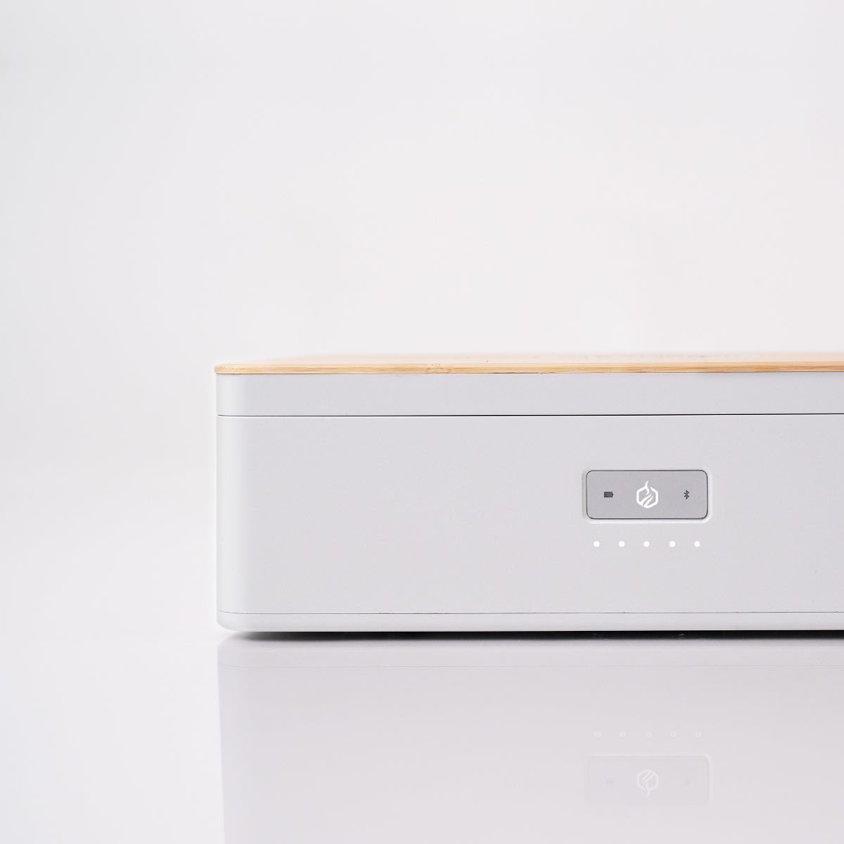 steambox_'s tweet photo. Stylish yet versatile. 😎

Our self-heating lunchbox is the best of its kind. Not just for its looks, but it's unmatched functionality and performance. You will not find anything like it. ⭐

#steambox #selfheatinglunchbox #freedomoffood #outdoor #hiking https://t.co/VpCwQFv0RT
