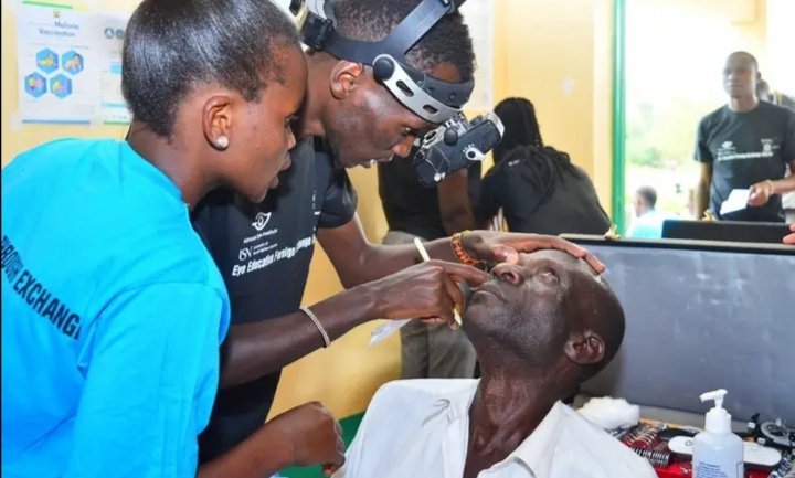 Dangieoptics's tweet photo. IN PICTURES ; Vision screening Outreach Conducted by Department of Optometry and Vision science at Tombo Dispensary, Tombo Village , Malava constituency , Kakamega County on Friday 21st October 2022 . https://t.co/Cgn4wZRJdN