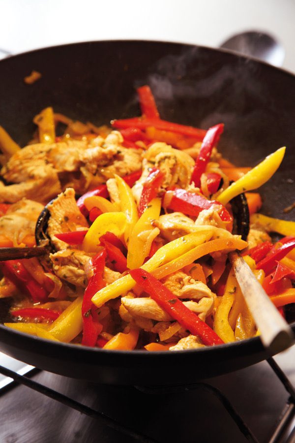 Chicken Fajitas are #RecipeOfTheDay! Or, at least, my approximation of them: can’t vouch for their authenticity but most definitely can for their deliciousness! nigella.com/recipes/chicke…