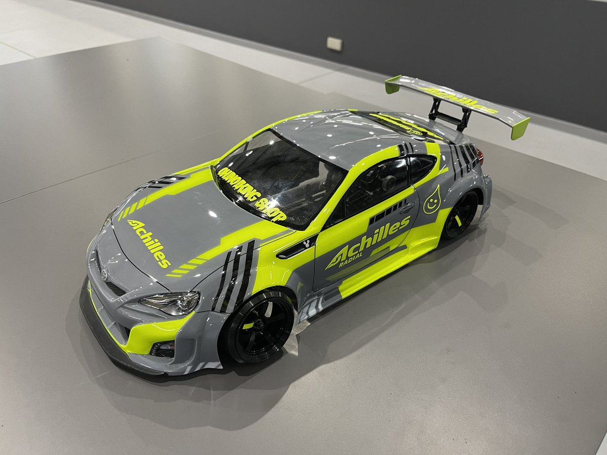 OKD_RC's tweet photo. NEW BODY✨
リーダーいつもありがとうございます😊
#ラジコン
#ラジドリ
#TOYOTA86 https://t.co/1BDM7EhnWq