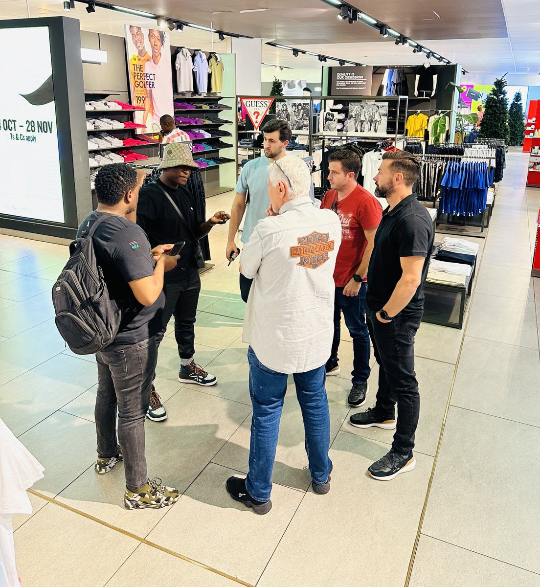 Behind the Scenes at Woolworths.

We’re literally building a DRIP Store inside a Woolworths. 

Africa, here we come!!!